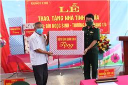 Bàn giao nhà tình nghĩa tặng thương binh Bùi Ngọc Sinh